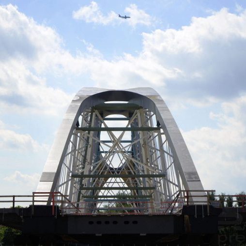 Neue Osthafenbrücke Neue Osthafenbrücke – Foto von Friedhelm Herr / BildR98